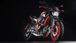 2015-Yamaha-MT07MC-EU-Matt-Grey-Detail-005.jpg