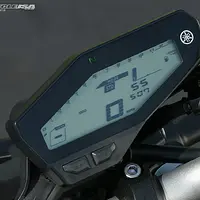 14_Yamaha_FZ-09_5.jpg