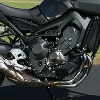 2014-yamaha-fz-09-08.jpg