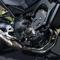 2014-yamaha-fz-09-12.jpg