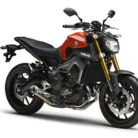 2014-Yamaha-MT-09-EU-Blazing-Orange-Studio-001.jpg