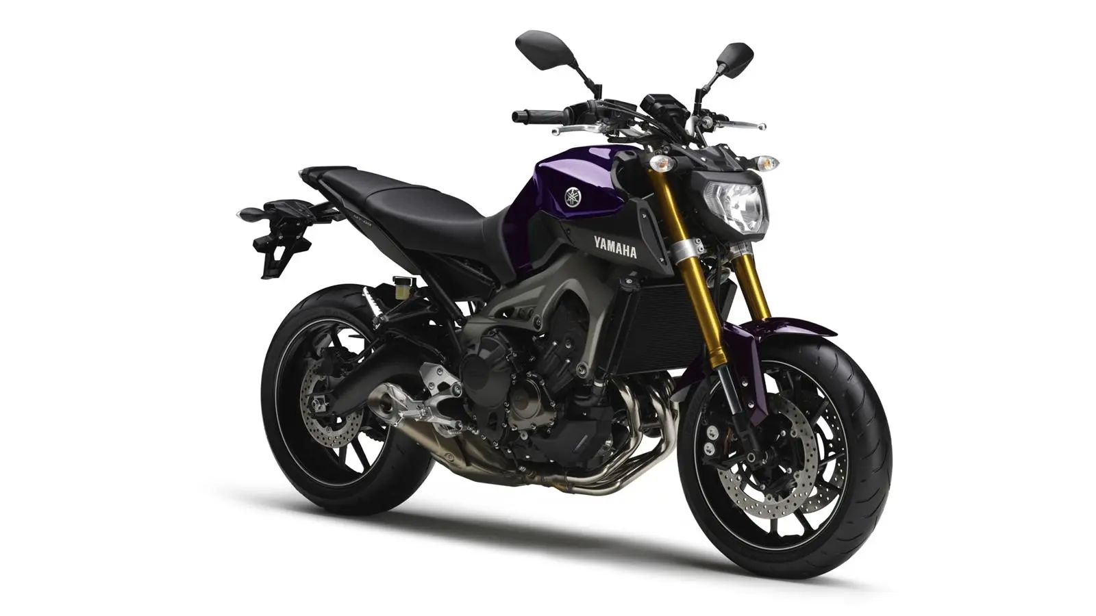 2014-Yamaha-MT-09-EU-Deep-Armor-Studio-001.jpg