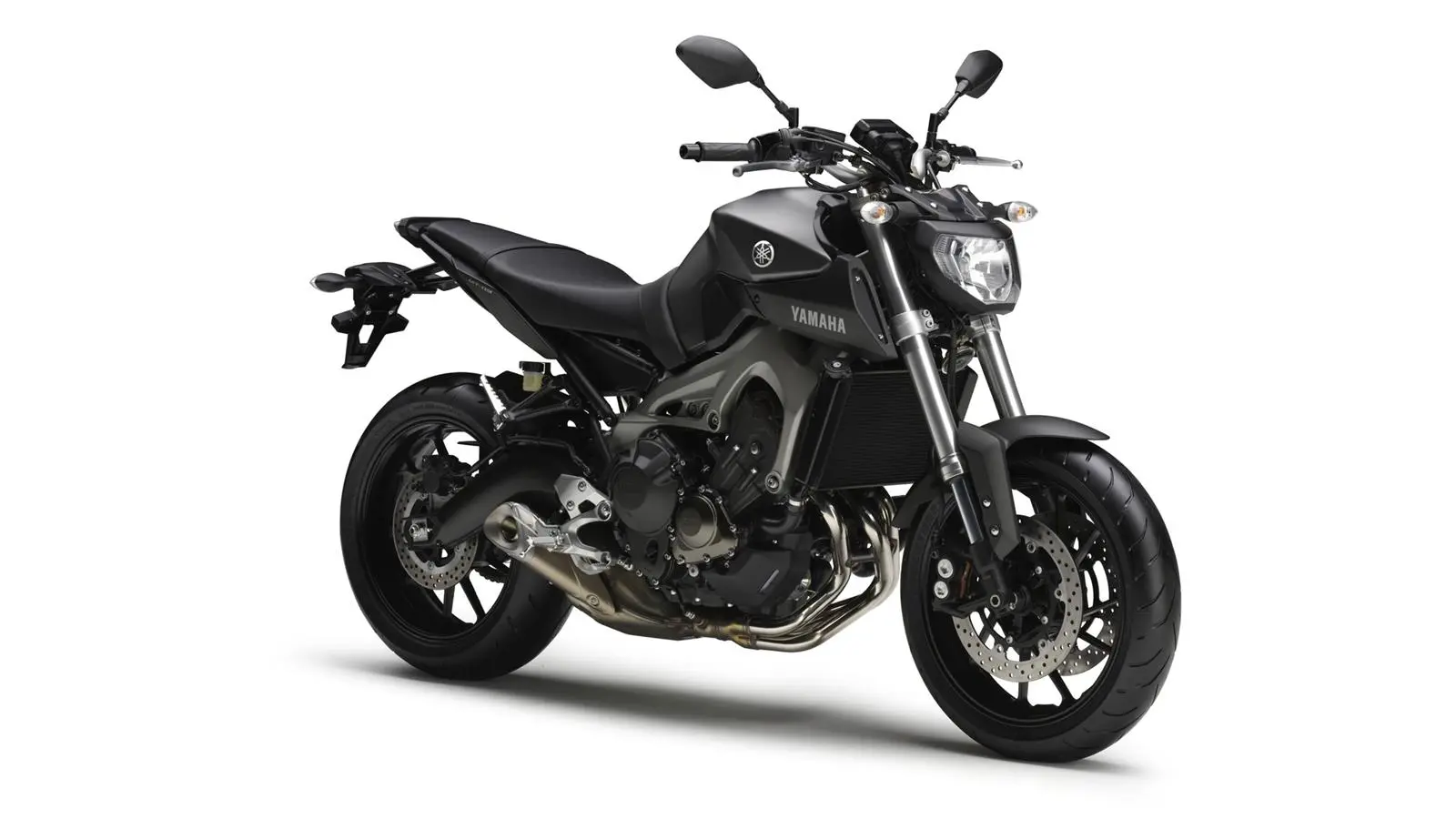 2014-Yamaha-MT-09-EU-Matt-Grey-Studio-001.jpg